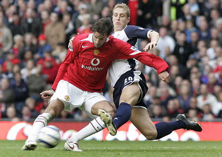 亚历山大 亚历山大