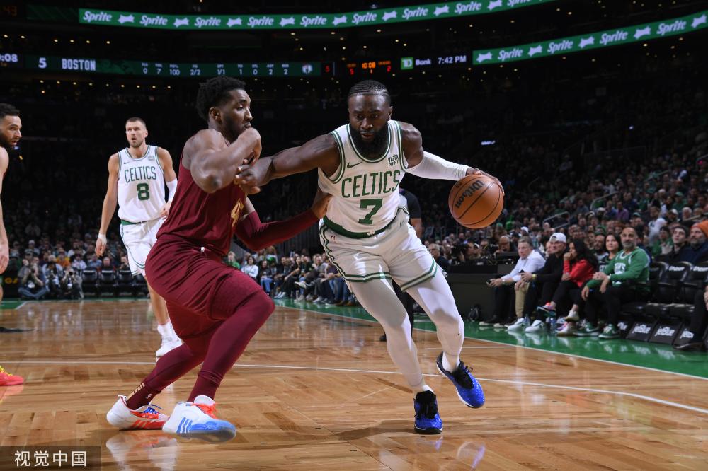 在现代足球 在现代足球